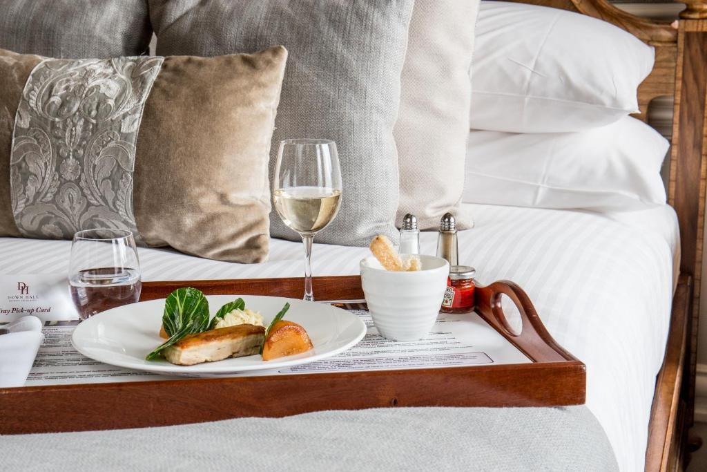 Down Hall Hotel Hatfield Heath Ngoại thất bức ảnh