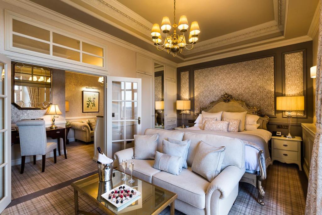 Down Hall Hotel Hatfield Heath Ngoại thất bức ảnh